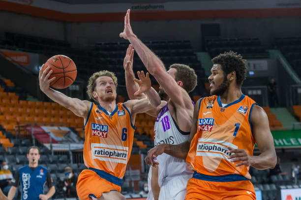 憾地背负起 憾地背负起